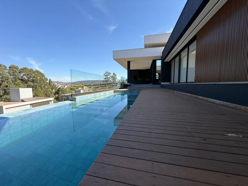 casa de luxo na lagoa dos ingles nova lima alphaville